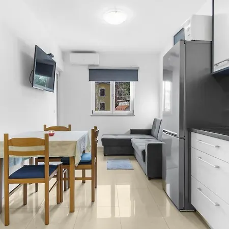 Apartament Kalister *